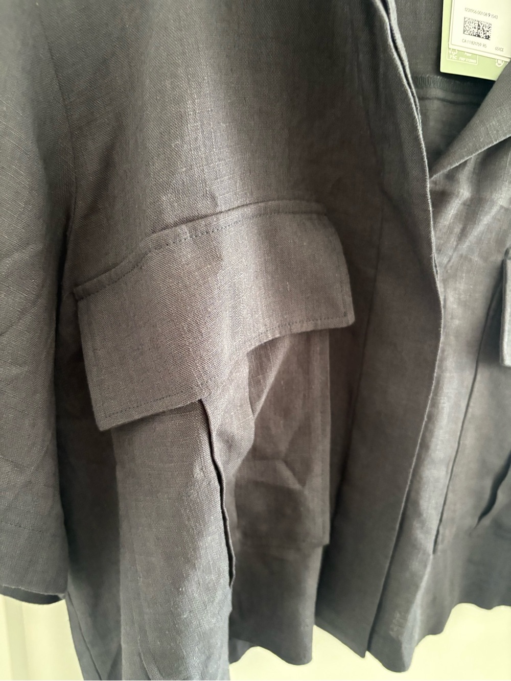 H&M CROPPED UTILITY BUTTON UP TOP - Picture 3 of 7